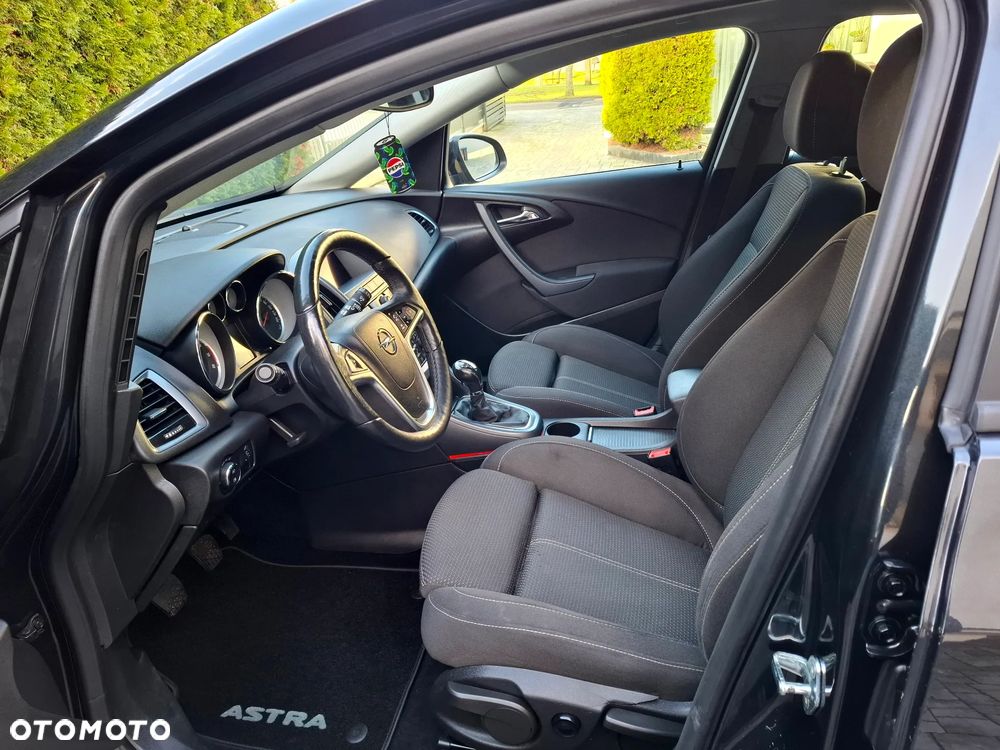 Opel Astra - 11
