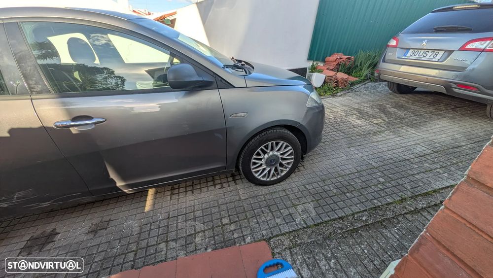 Lancia Ypsilon 1.2 S&S Urban - 6