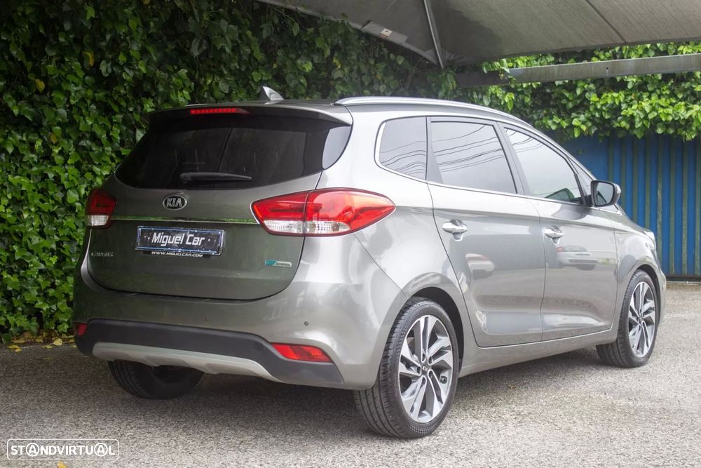Kia Carens 1.7 CRDi ISG TX - 8