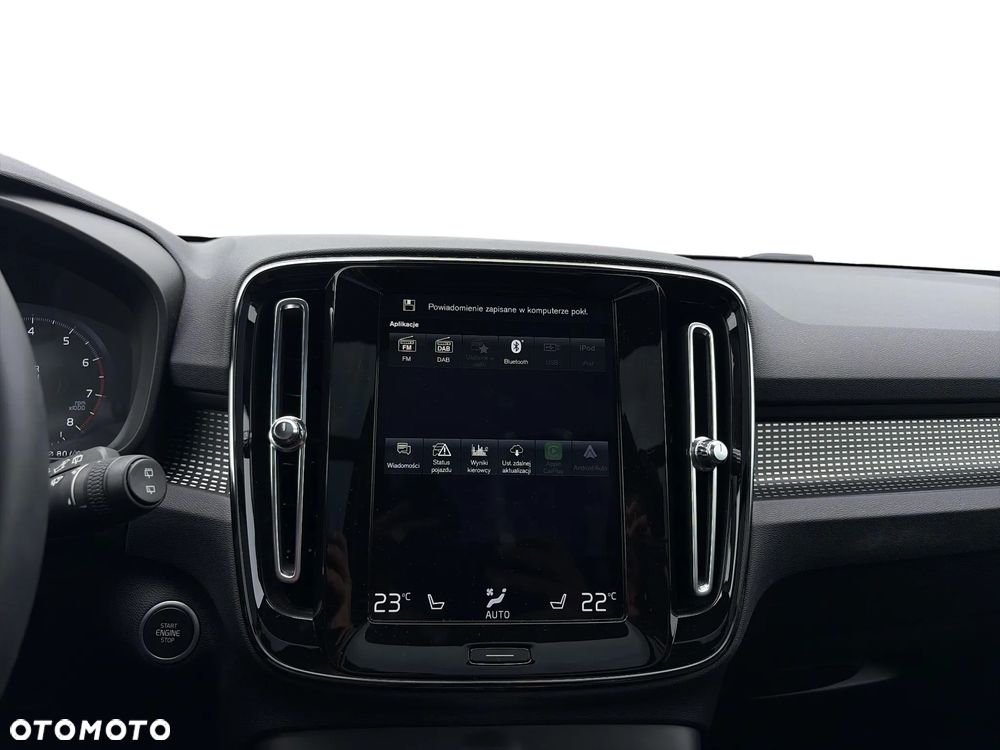 Volvo XC 40 T3 R-Design - 22