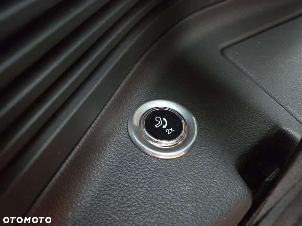 Ford Grand C-MAX 1.5 EcoBoost Start-Stopp-System Titanium - 10