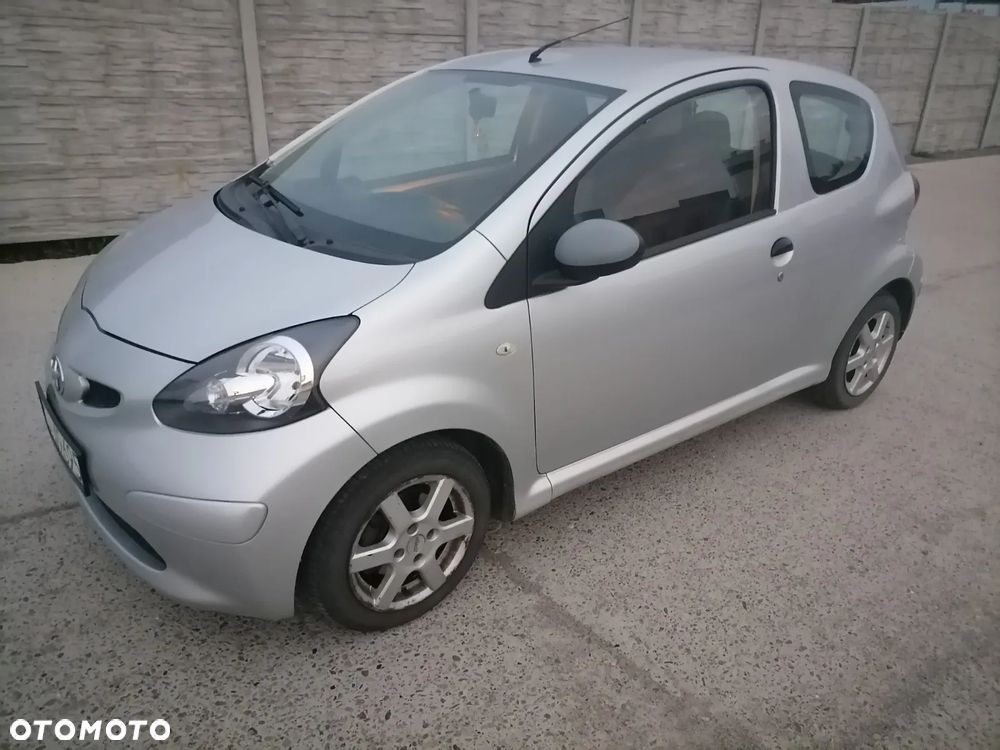 Toyota Aygo - 1