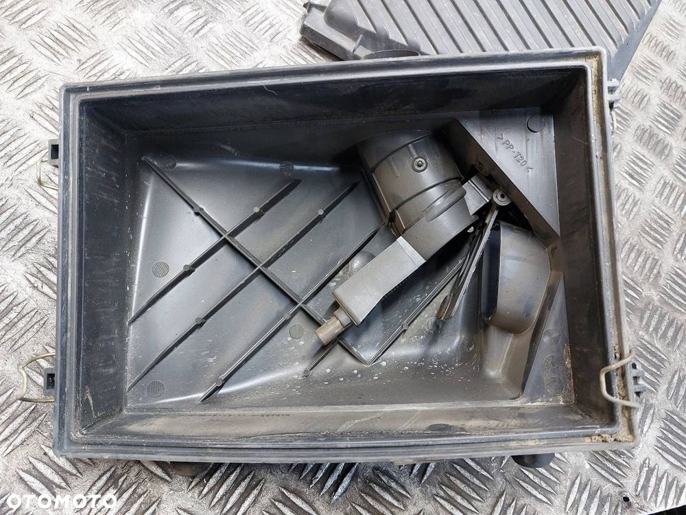 OBUDOWA FILTRA POWIETRZA + DOLOT FELICIA 1.3 8V 6U0129627C 6U0129607B - 5