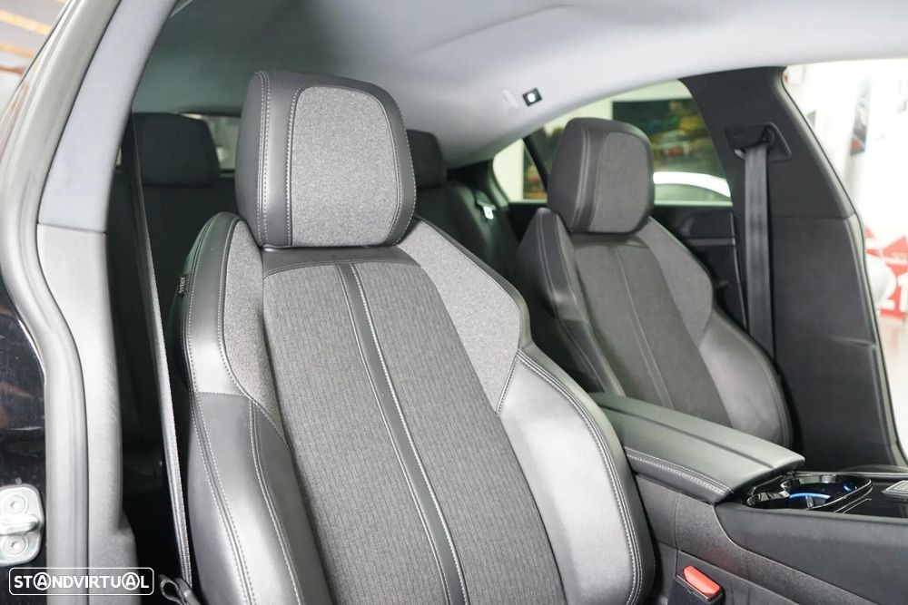 Peugeot 508 1.6 Hybrid Allure e-EAT8 - 42