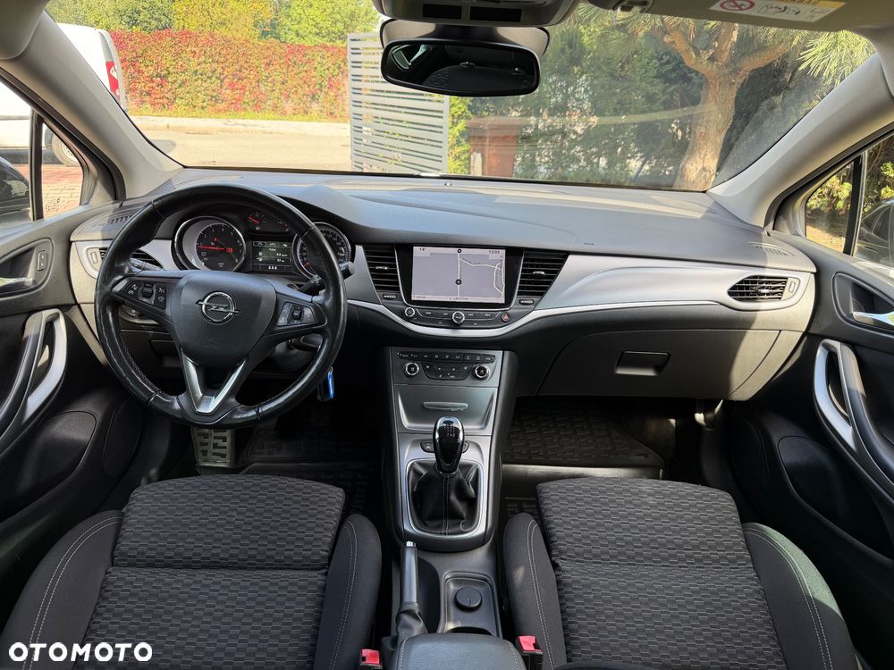 Opel Astra 1.4 Turbo Start/Stop Innovation - 19