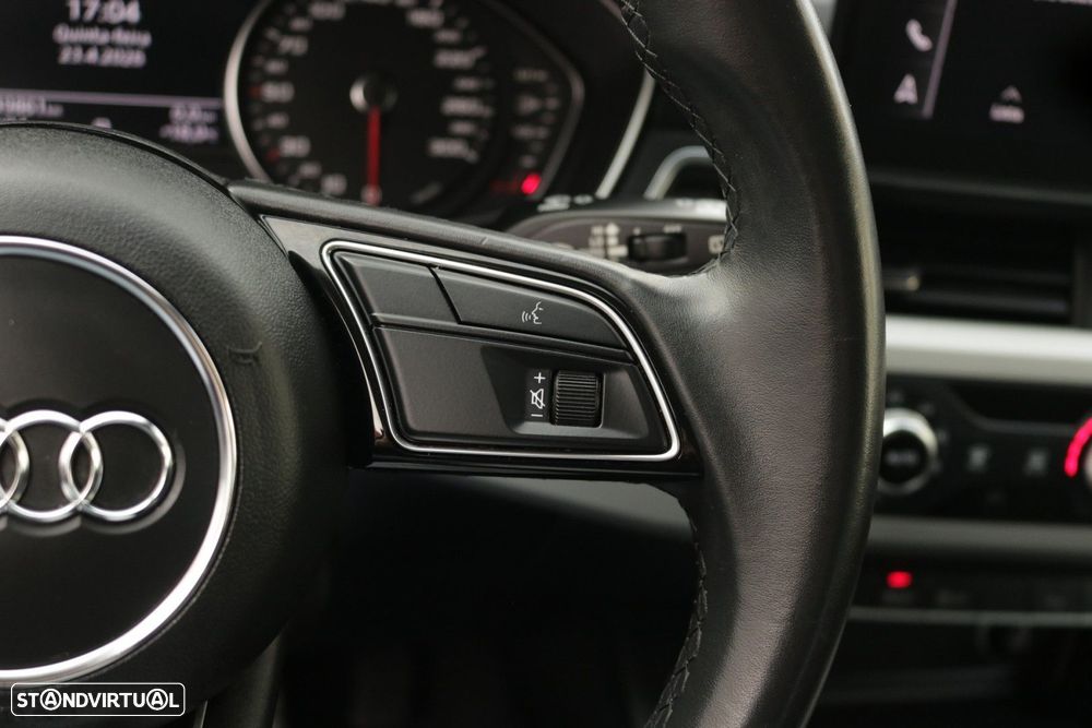 Audi A4 Avant 30 TDI S tronic - 38