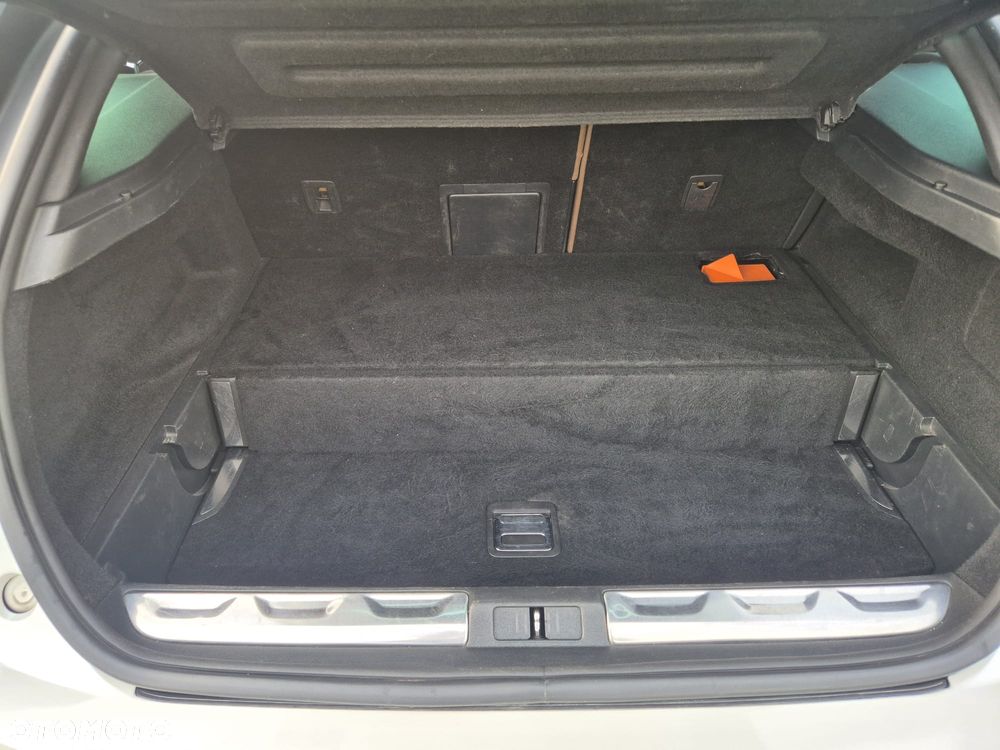 Citroën DS5 2.0 HDi Hybrid4 SoChic MCP - 25