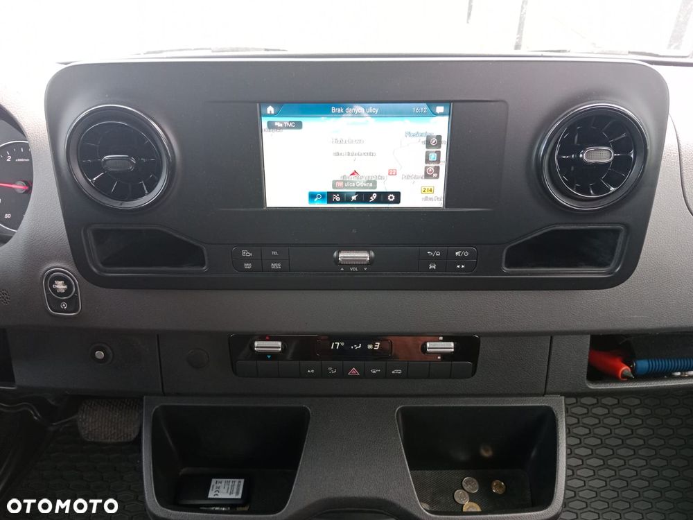 Mercedes-Benz sprinter - 21