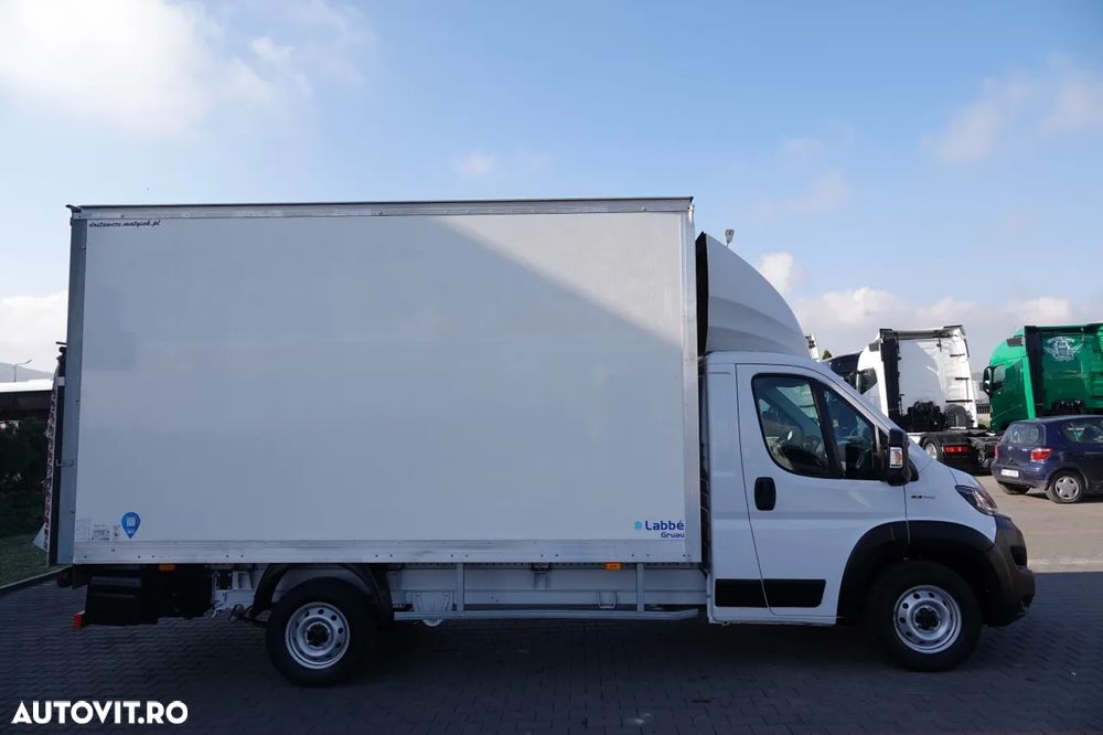 Fiat DUCATO MAXI / CONTAINER / 750 KG LIFT / GVWR: 3500 KG / MANUAL / 2021 - 8