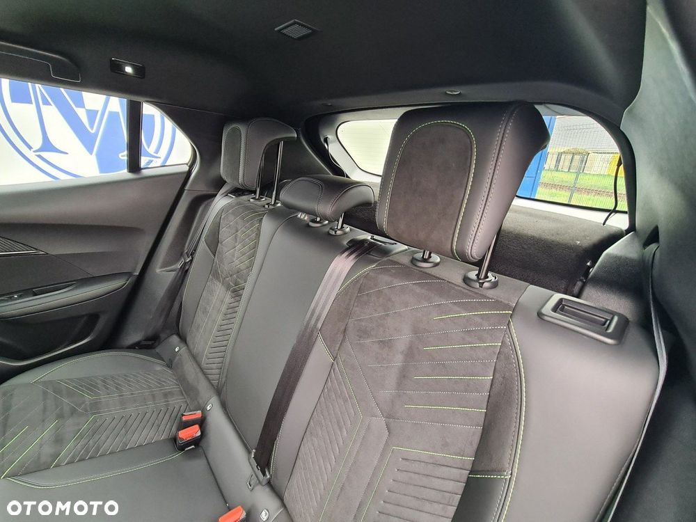 Peugeot 2008 PureTech 130 GT S&S EAT8 - 29