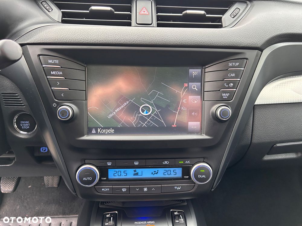 Toyota Avensis Touring Sports 2.0 D-4D Edition-S - 17