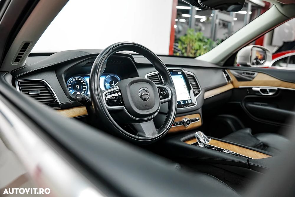 Volvo XC 90 T8 AWD Recharge Geartronic Inscription - 18
