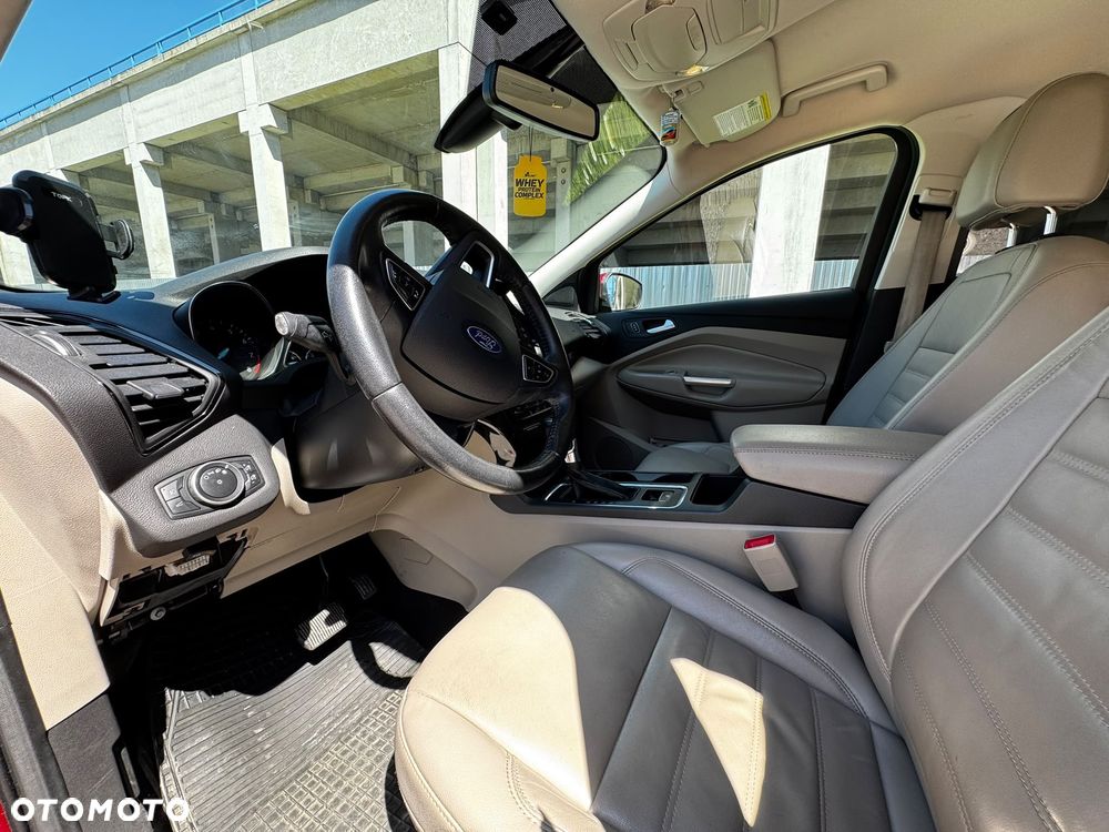 Ford Escape - 4