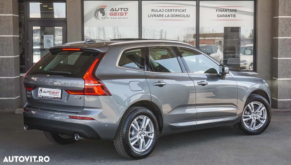 Volvo XC 60 D4 AWD Momentum - 5