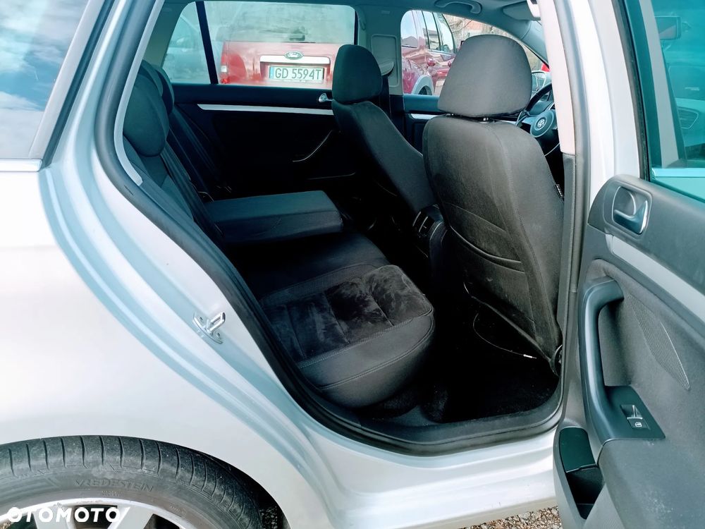 Volkswagen Golf 1.4 TSI Highline DSG - 13