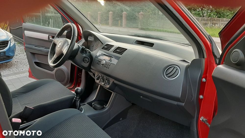 Suzuki Swift 1.3 Comfort - 14