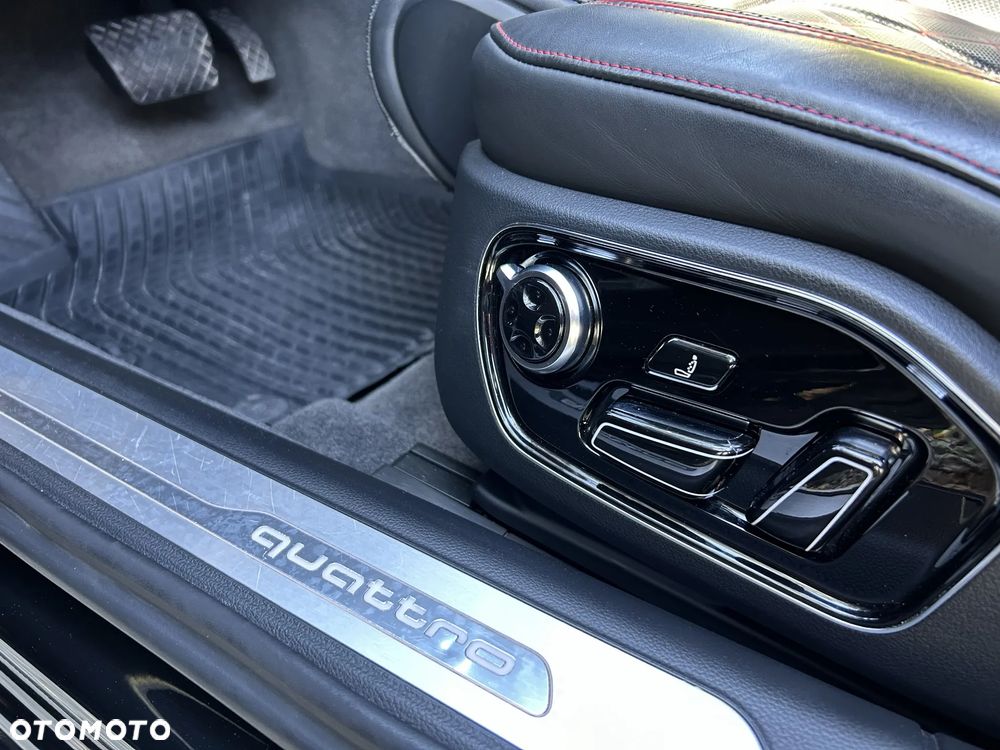 Audi A8 - 15