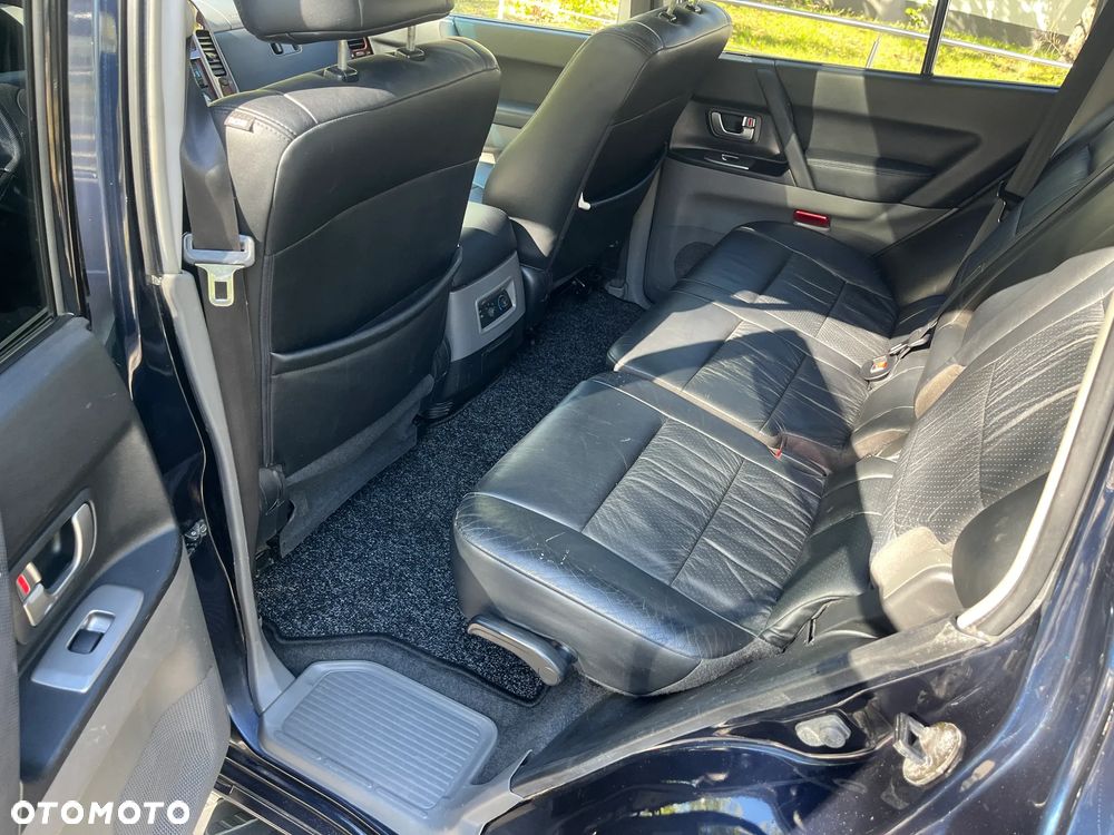 Mitsubishi Pajero 3.2 DID 7os - 19