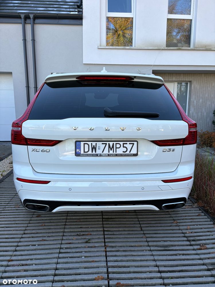 Volvo XC 60 ver-d3-r--design - 4