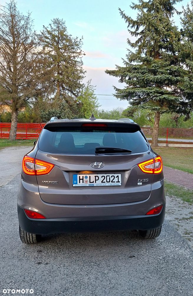 Hyundai ix35 1.6 2WD Fifa World Cup Edition - 36