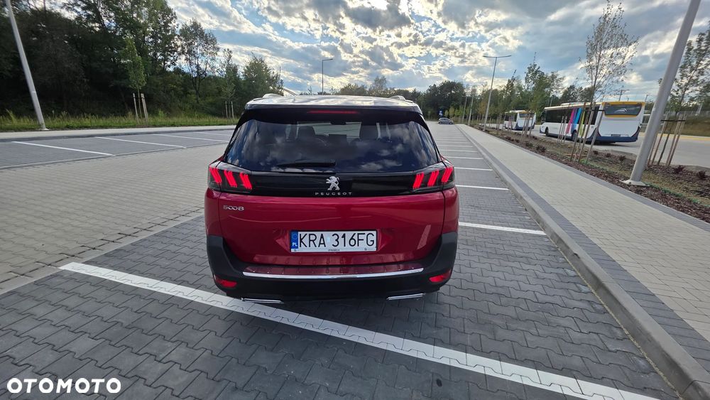 Peugeot 5008 - 6