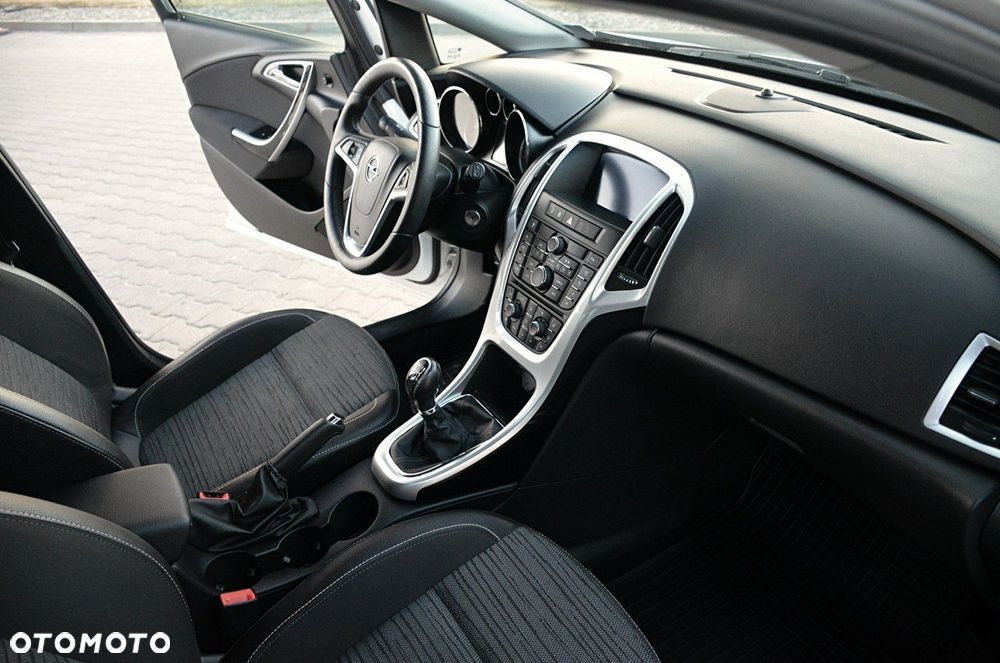 Opel Astra - 20