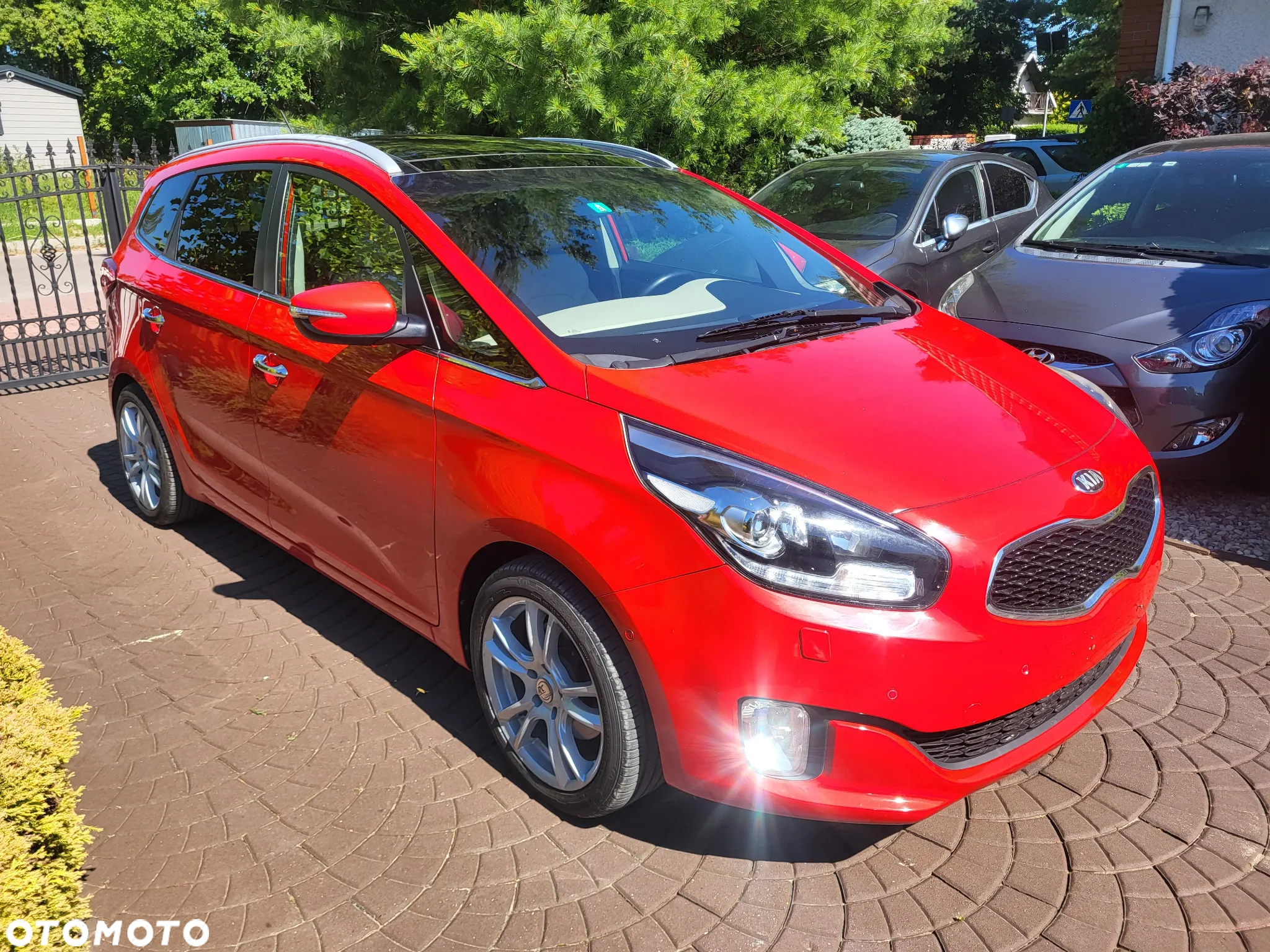Kia Carens 1.7 CRDi Vision - 27