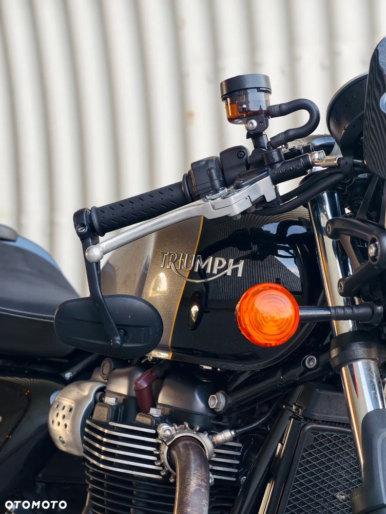 Triumph Speed Twin - 13