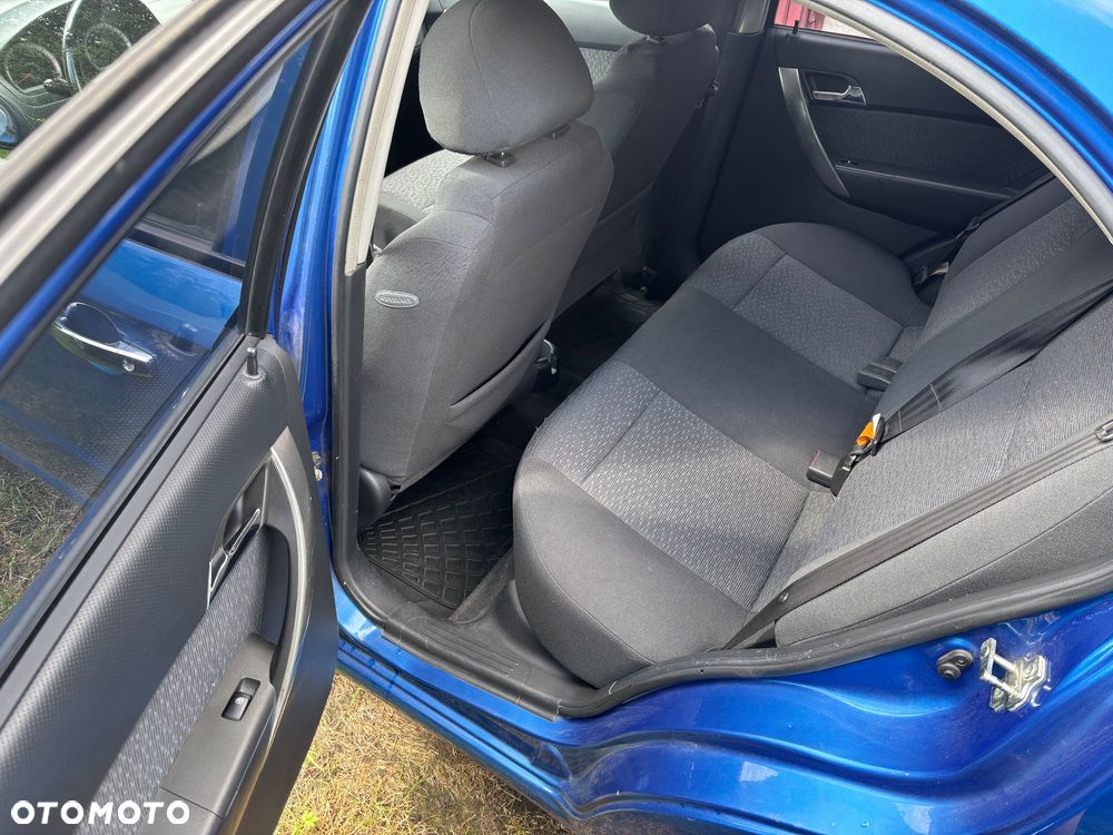 Chevrolet Aveo 1.4 16V LT - 6