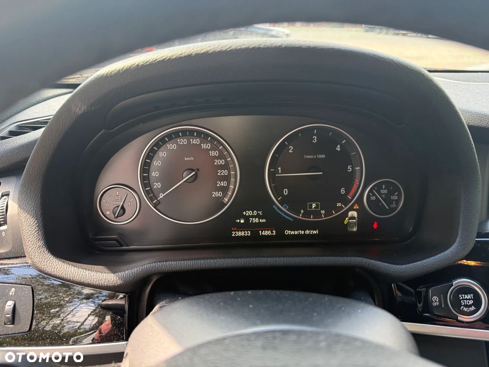 BMW X3 xDrive20d - 11