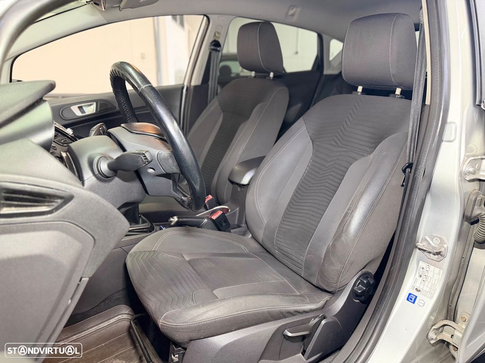 Ford Fiesta 1.0 S&S Titanium - 14