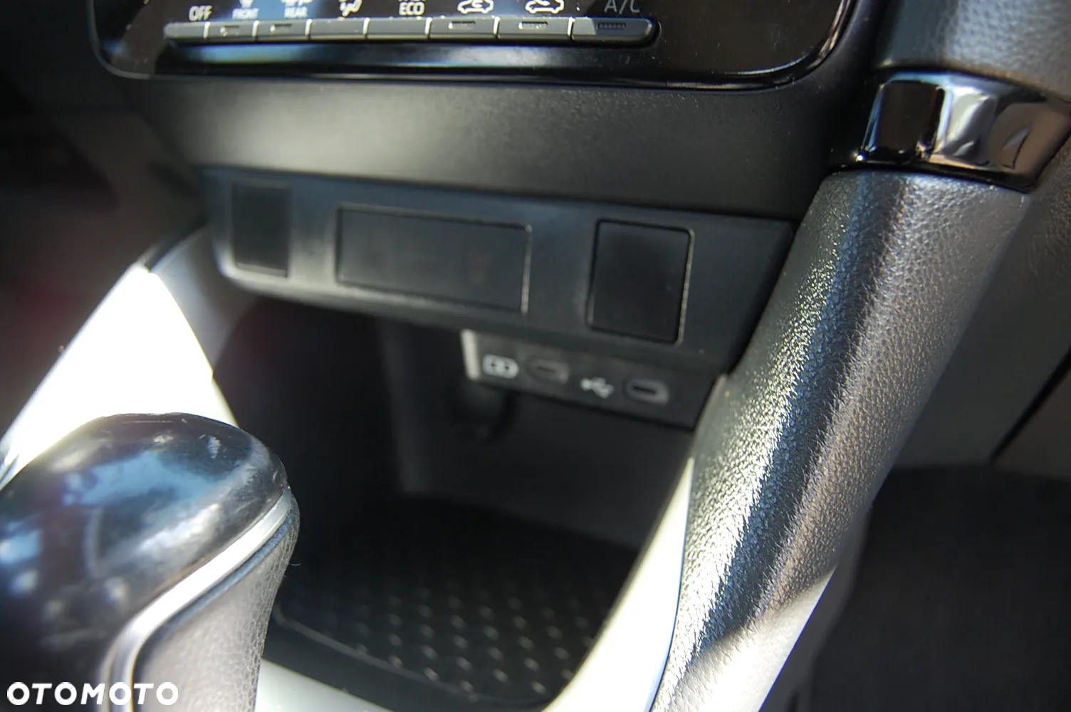 Toyota Yaris - 27