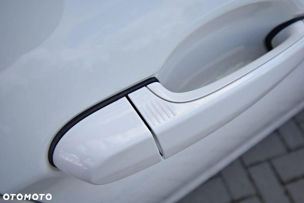 BMW Seria 3 318d - 18