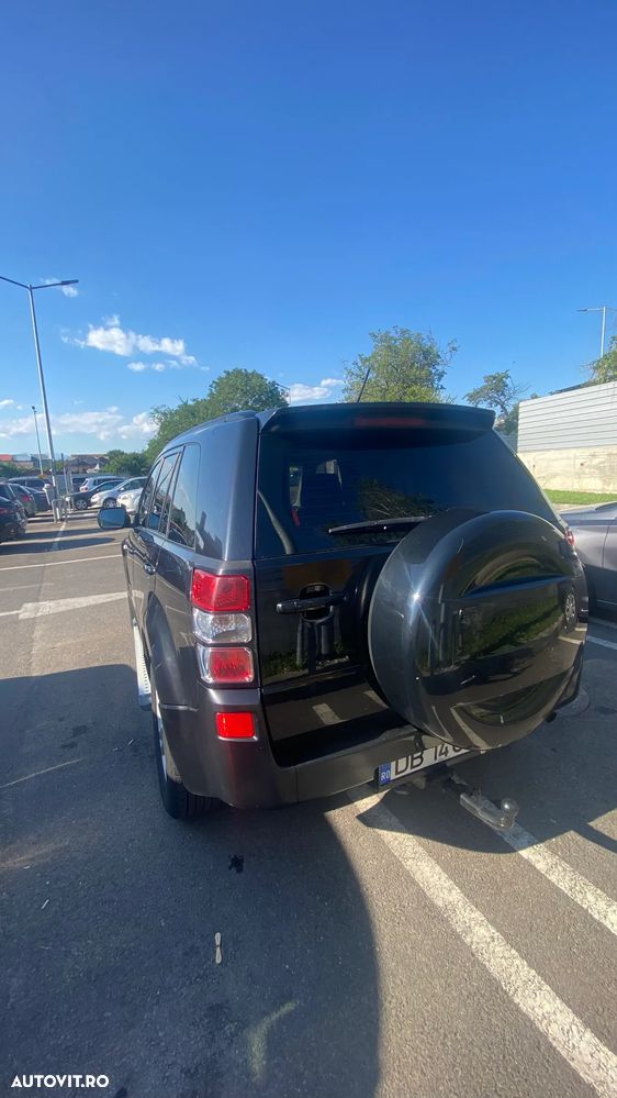Suzuki Grand Vitara 1.9 DDIS JLX - 4