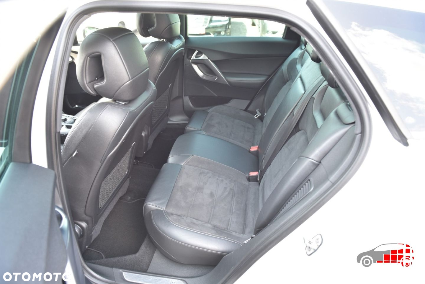 Citroën DS5 2.0 HDi Hybrid4 Pure Pearl MCP - 18