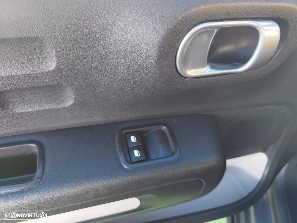 Citroën C3 1.2 PureTech Feel - 19