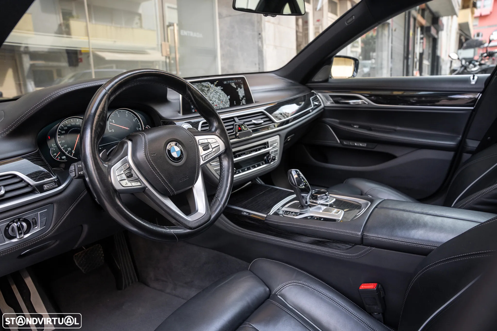 BMW 740 d xDrive Pack M - 15
