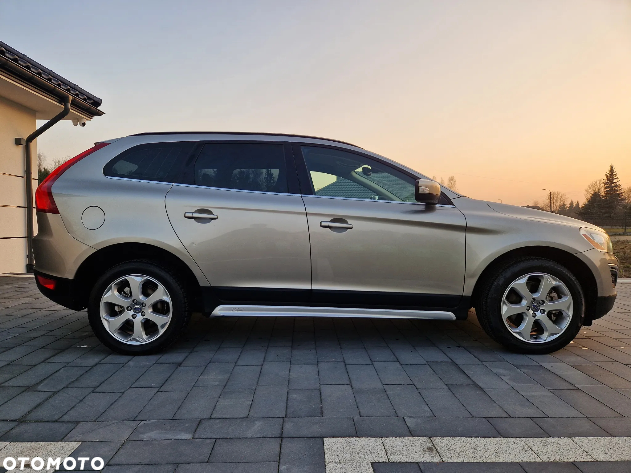 Volvo XC 60 D4 Geartronic Momentum - 2