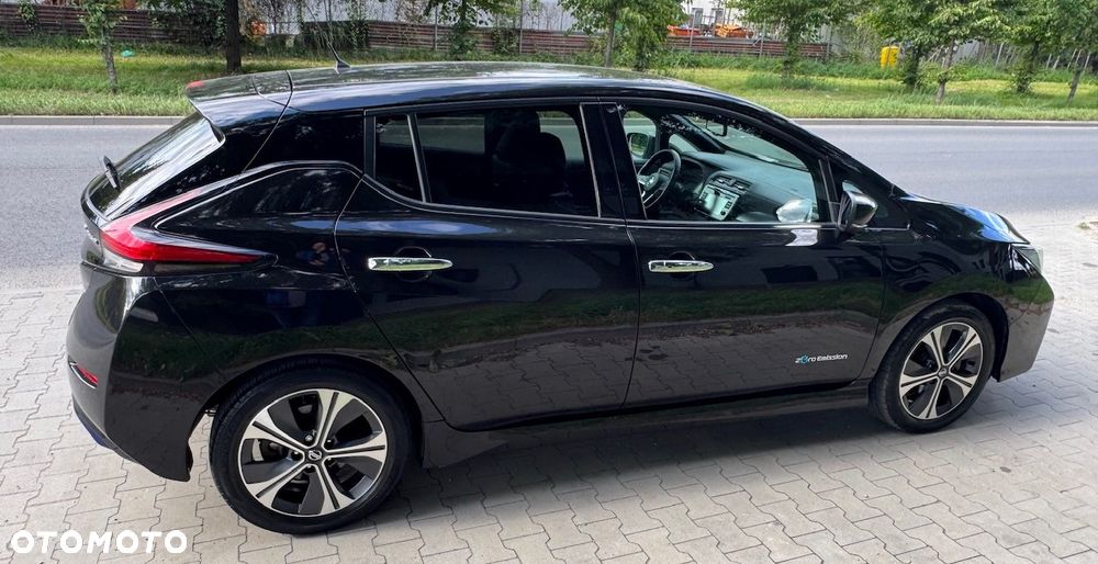 Nissan Leaf 40kWh N-Connecta - 6