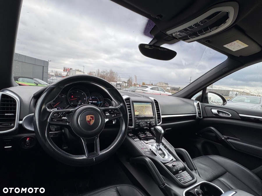 Porsche Cayenne Diesel - 11