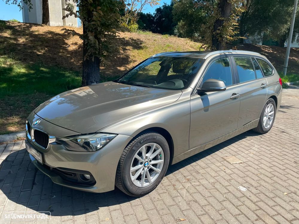BMW 320 d Line Luxury Auto - 2