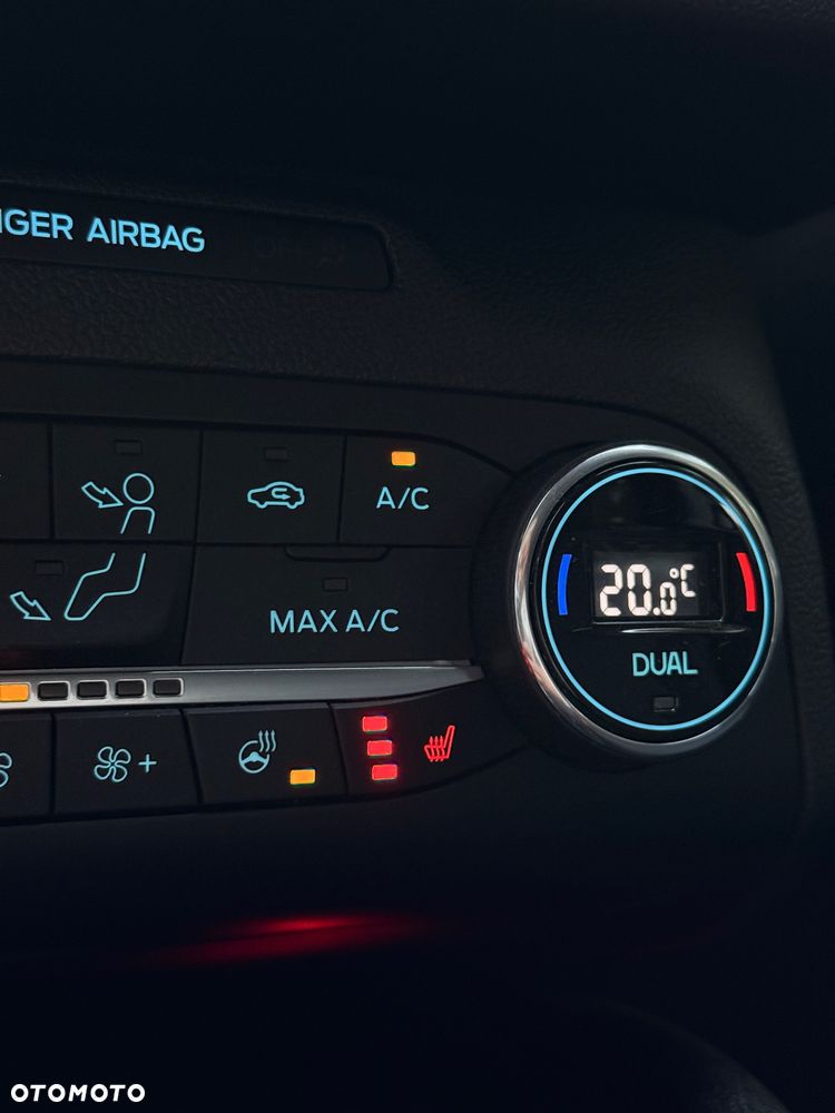 Ford Kuga 1.5 EcoBlue FWD Titanium - 17