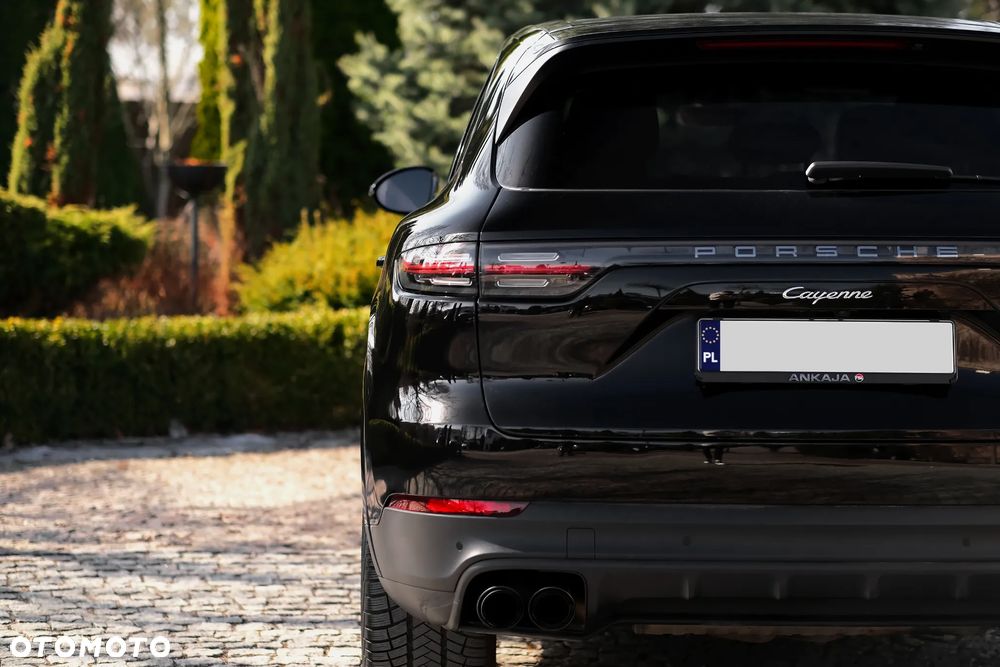 Porsche Cayenne Tiptronic S - 12