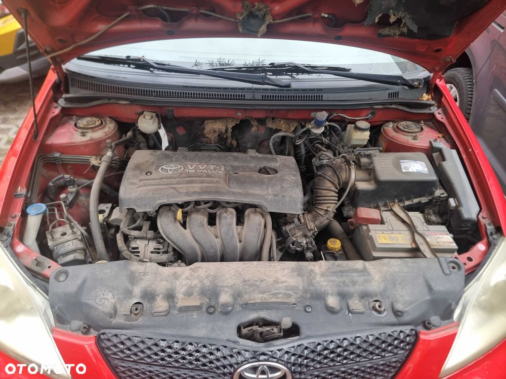 Toyota Corolla - 8