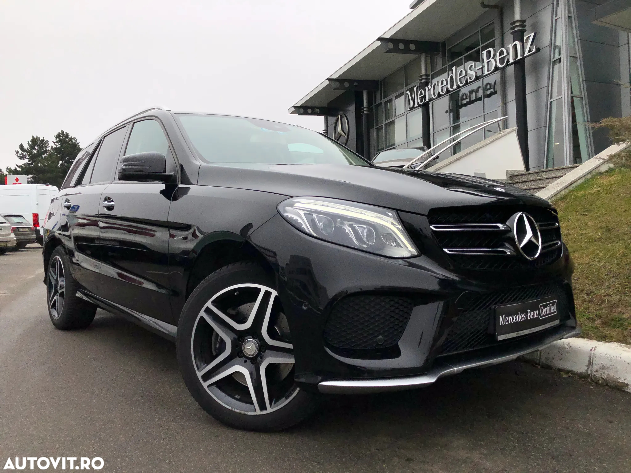Mercedes-Benz GLE 43 AMG 4MATIC - 3