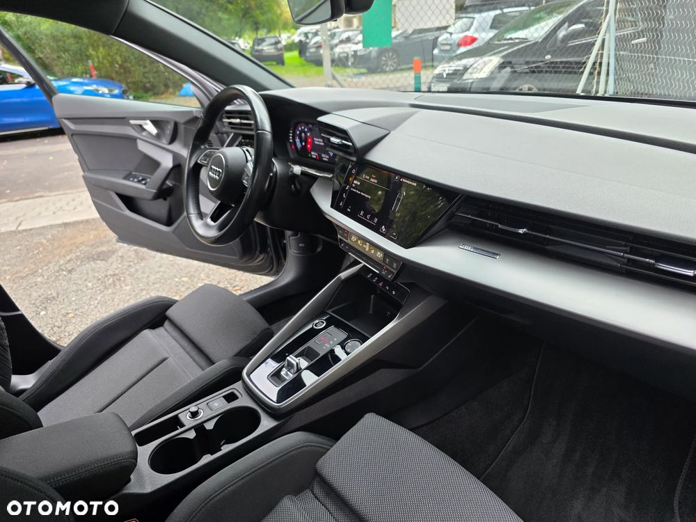 Audi A3 Sportback 35 TFSI mHEV Advanced S tronic - 24