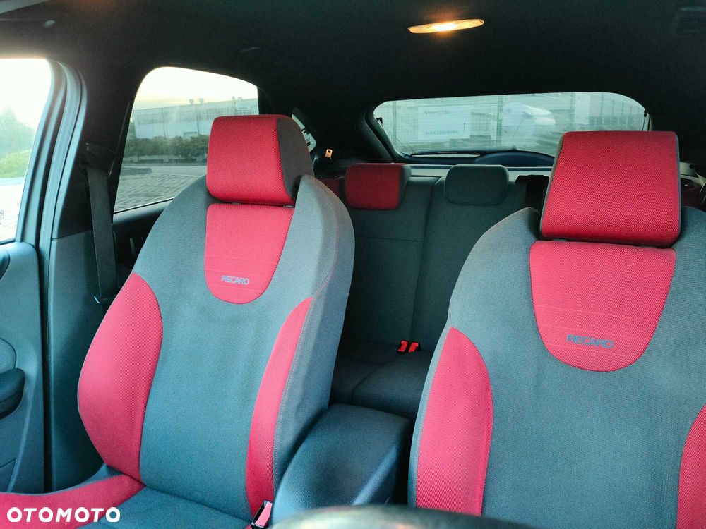 Ford Focus - 7