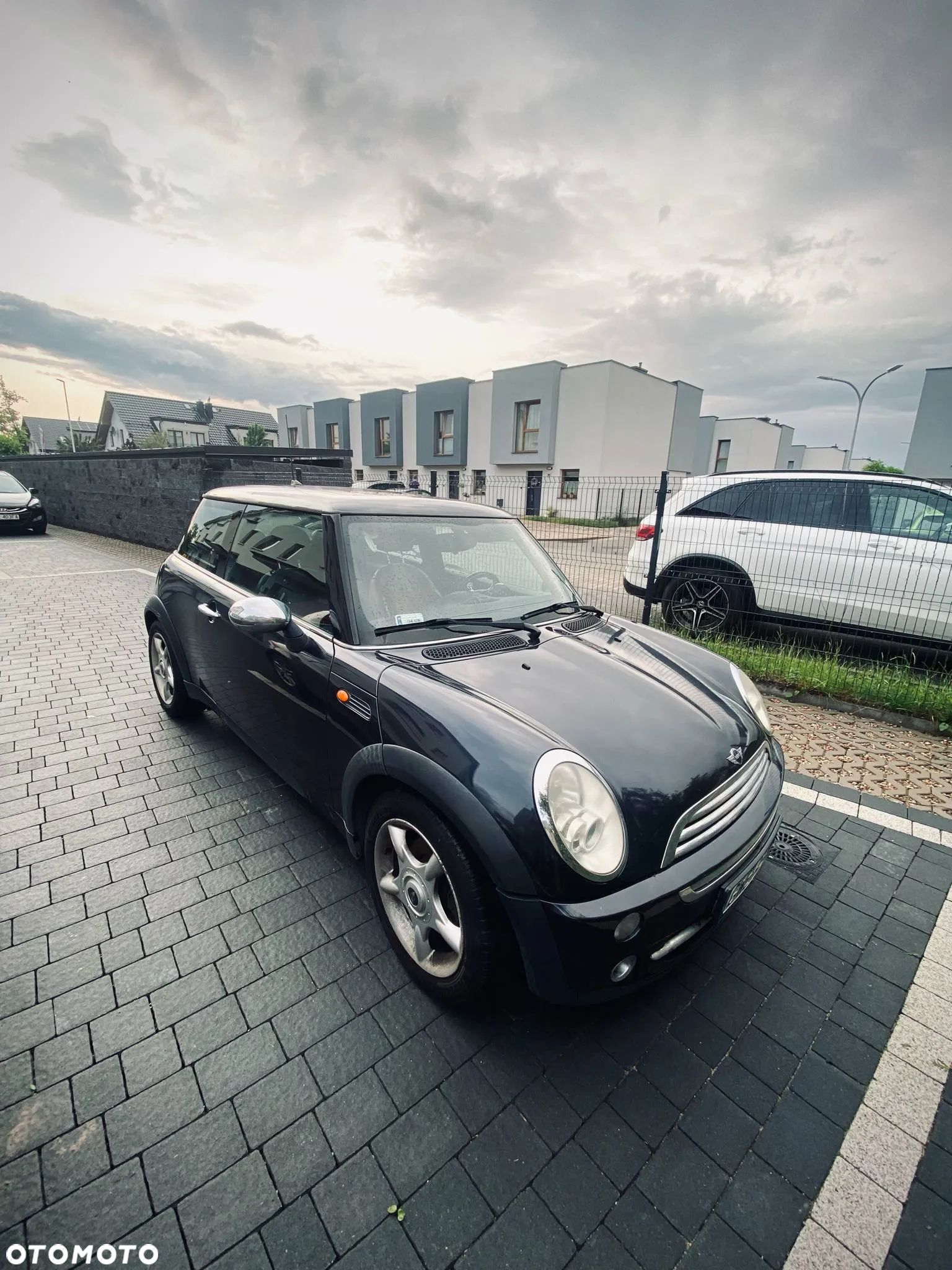 MINI ONE Standard - 1