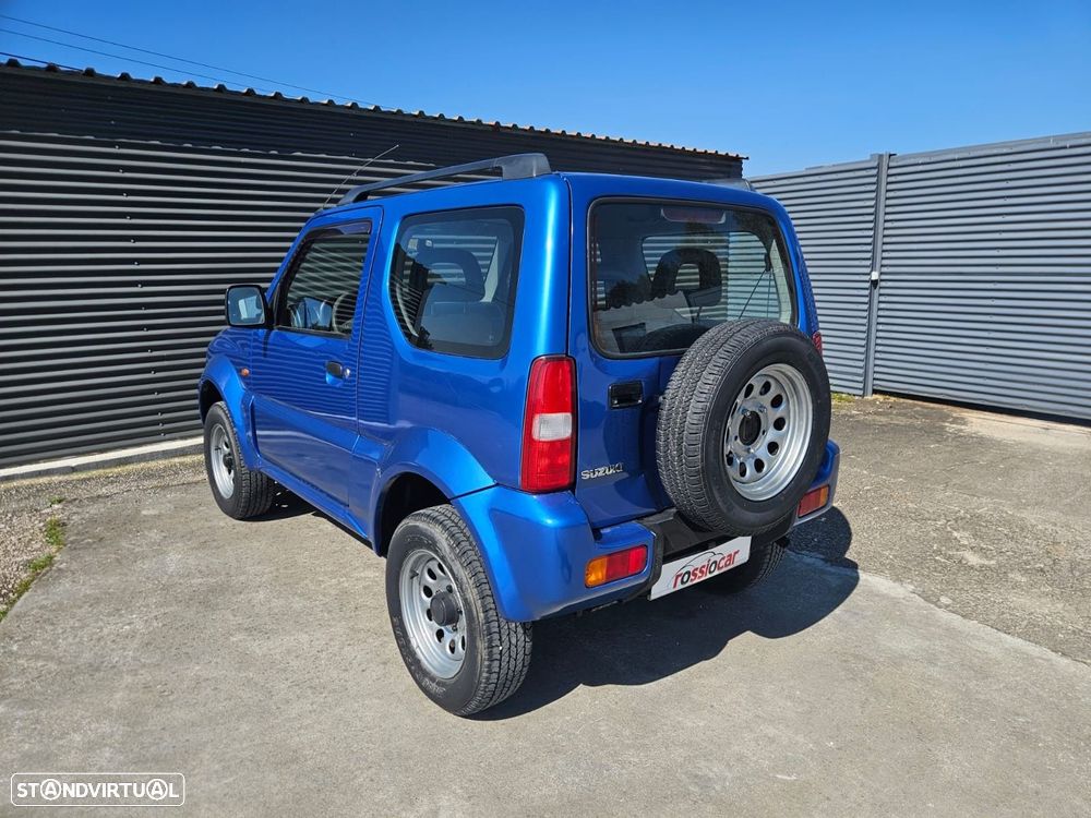Suzuki Jimny 1.3 16V - 11