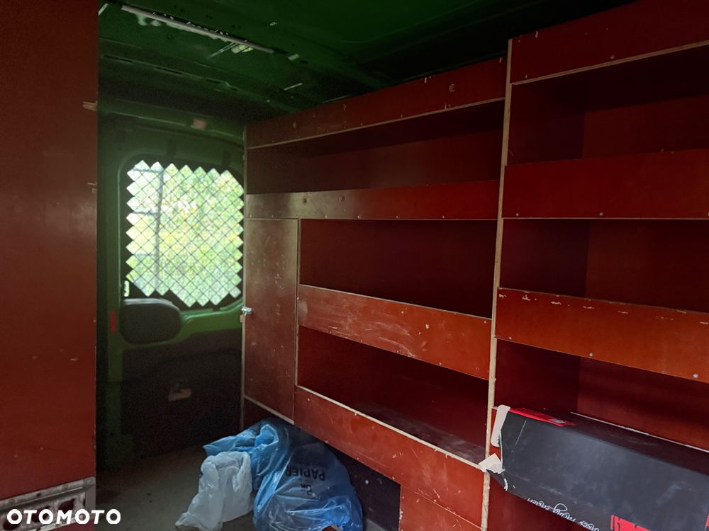 Ford Transit - 9